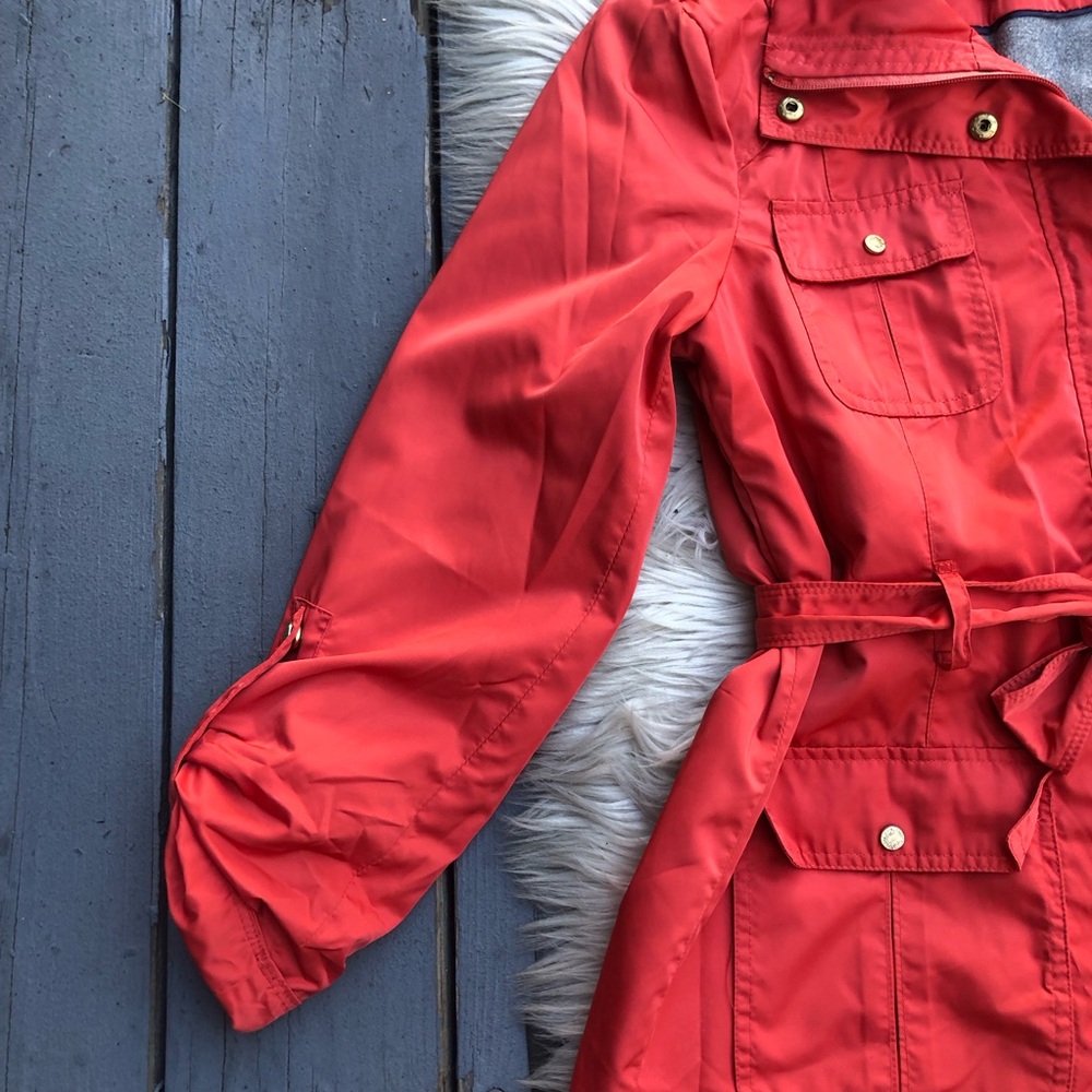 Ellen Tracy Hooded Belted Coral Pink Red Utility Jacket Windbreaker size PM - Picture 9 of 14